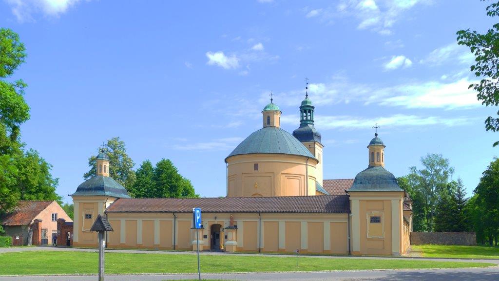 Klasztory